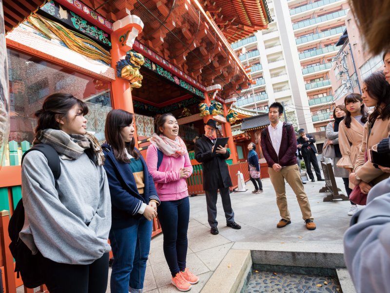 海外旅行のツアーコンダクターを目指すなら神田外語学院 国際観光科がオススメ