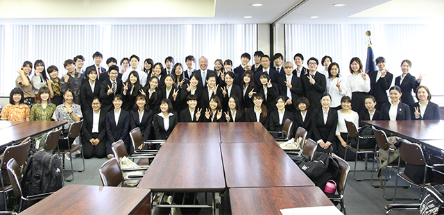 神田外語大学 交換留学 壮行会